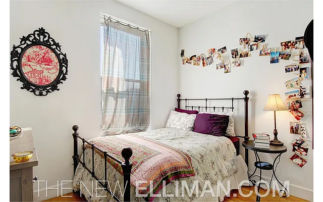 Sold by Douglas Elliman | media 20