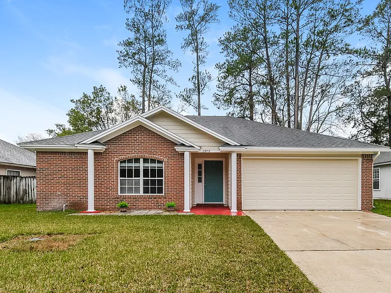 2979 Tuscarora Trl — Photo 1