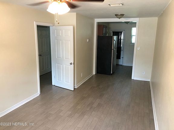 5th image of 5215 San Juan Ave #1