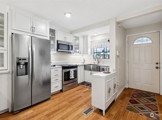 5531 Bridgeport Way W UNIT D, University Place, WA 98467