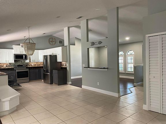 5th image of 905 Osceola Drive