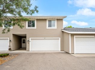 411 Whispering River Ln, Farmington, MN 55024