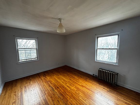 2nd image of 60 Crawford St APT 14