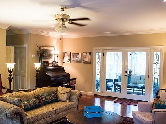 5th image of 1527 Enota Ave NE