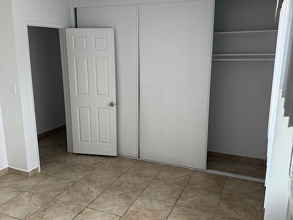 5th image of 14149 Vanowen St #4