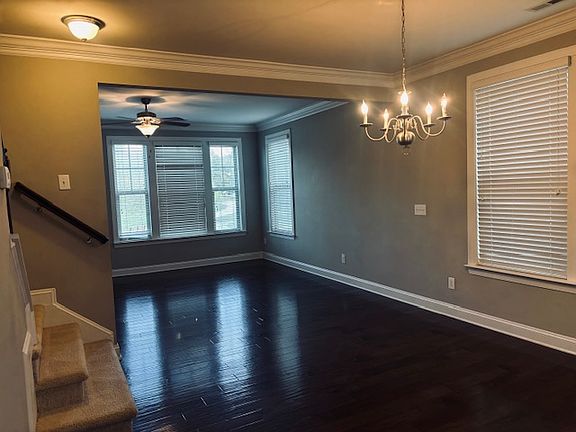 4th image of 1436 Providence Green Ln