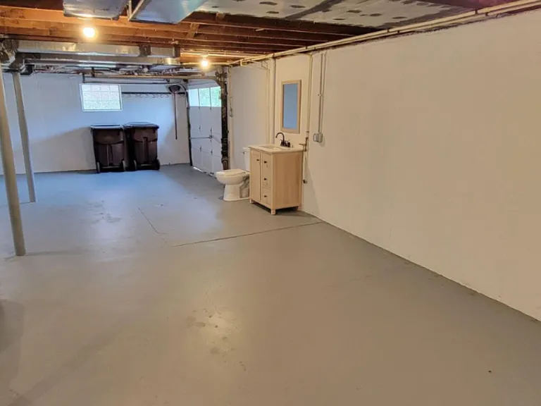 3157 Woodward St — Photo 6