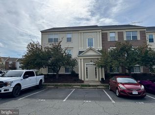 1129 Huntmaster Ter NE UNIT 301, Leesburg, VA 20176
