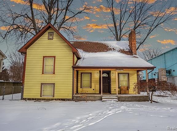 2nd image of 8626 Lanewood St