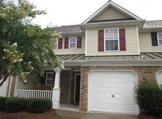 216 Fox Creek Blvd, Woodstock, GA 30188