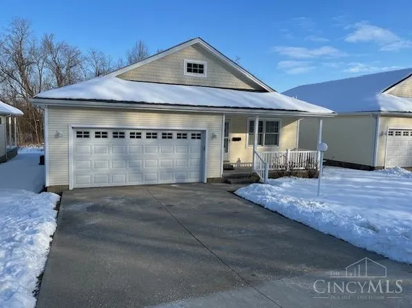 132 Springlake Ave, Hillsboro, OH 45133