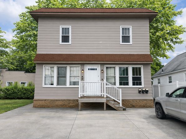 847 Jason Ave APT 2