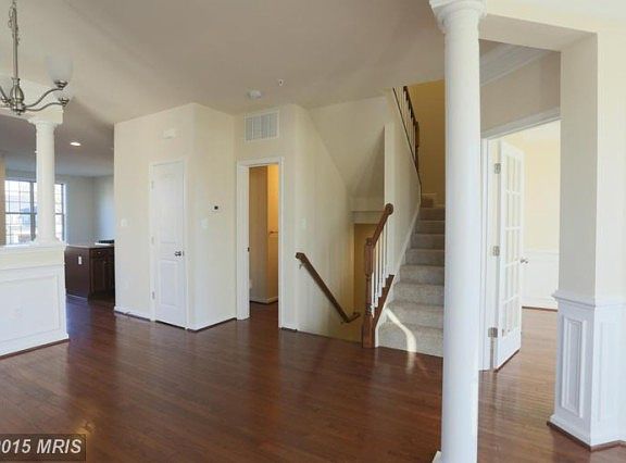 3rd image of 319 Hersden Ln