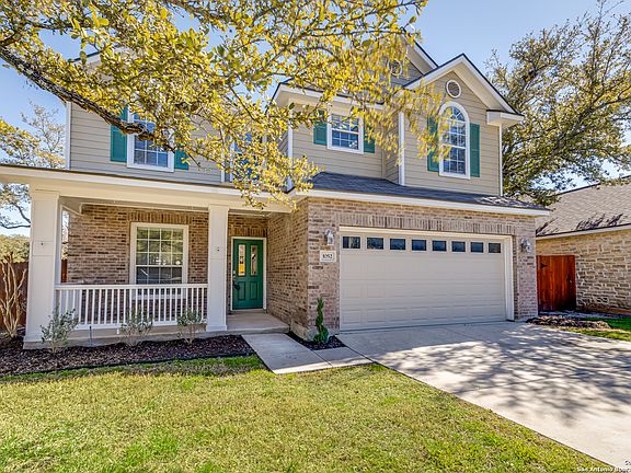 2nd image of 1052 MALTESE LN
