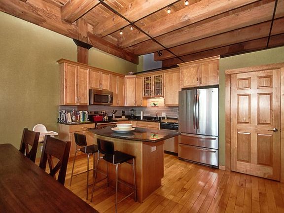 5th image of 289 5th St E Unit 302