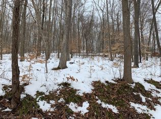 French Hill Rd NW, Dover, OH 44622