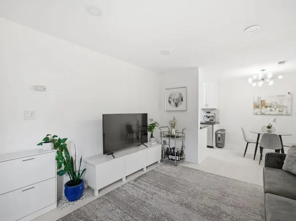 408 Boardwalk Ave APT 1, San Bruno, CA 94066