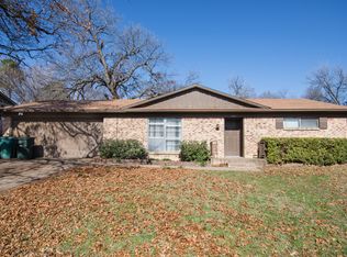 1009 Windsor Dr, Sherman, TX 75092