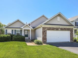 163 Concord Dr S, Oswego, IL 60543
