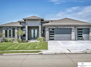 3113 N 177th St, Omaha, NE 68116