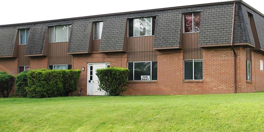 1st image of 555 Allison Ave APT C