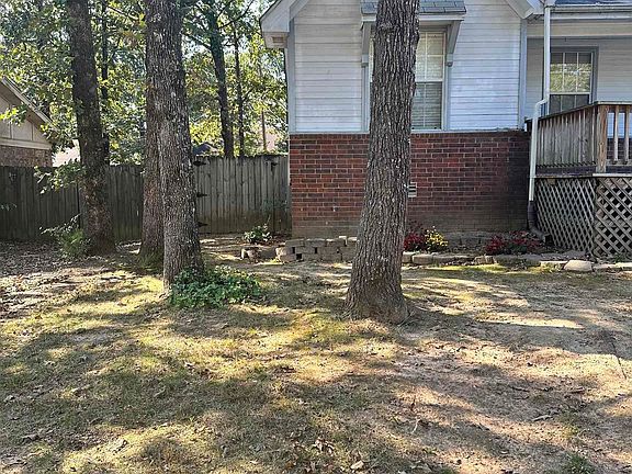 4th image of 1500 Marsha Dr