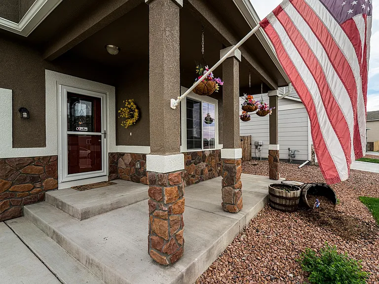 9711 Desert Lily Cir — Photo 36