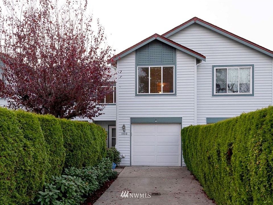 Welcome Home to Le Blanc Gardens!