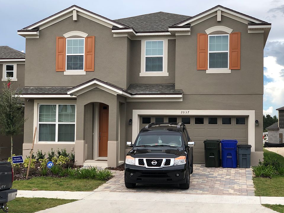 2nd image of 2037 Donahue Dr