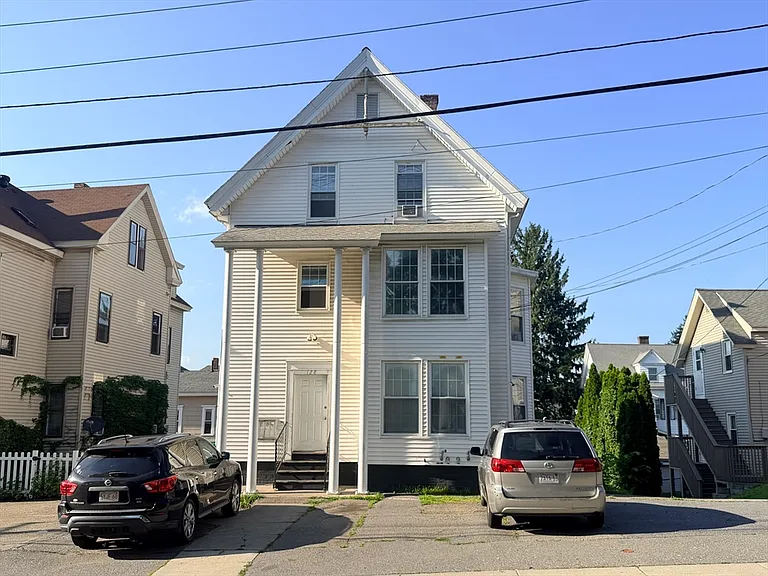 128 Water St #B4 — Photo 1
