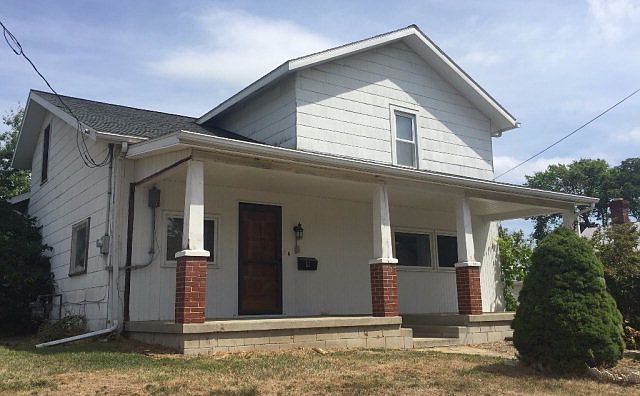 1st image of 51 E Smiley Ave