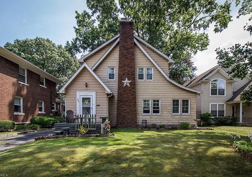 1st image of 71 Harcourt Dr