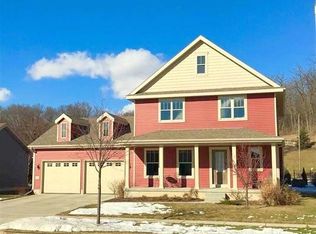 8952 White Coral Way, Middleton, WI 53562
