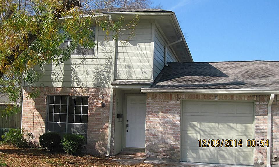 1st image of 17116 Blackhawk Blvd