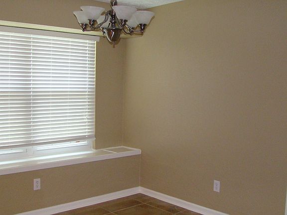 4th image of 2715 Sunbird Dr #2715