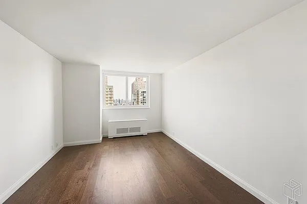 Rented by Halstead Real Estate | media 17