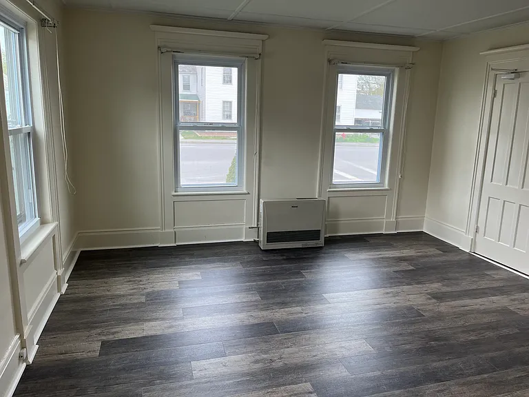 118 Park St #1 — Photo 9