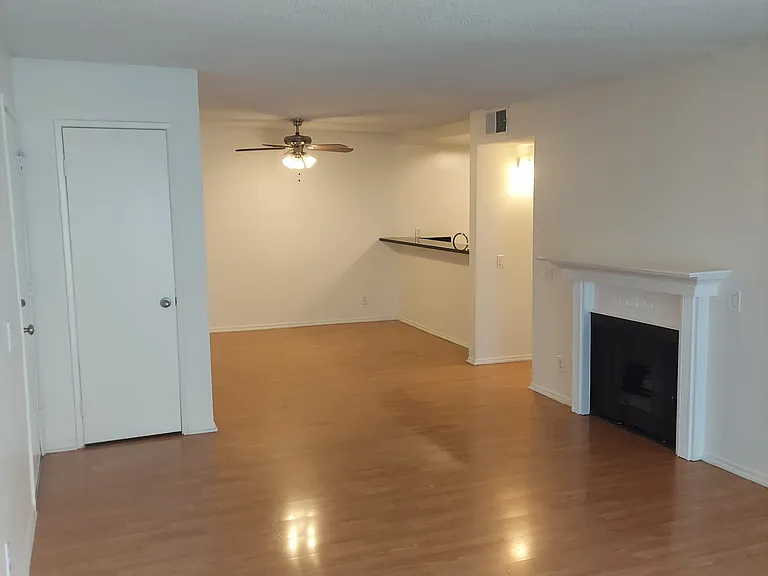 18444 Napa St — Photo 5