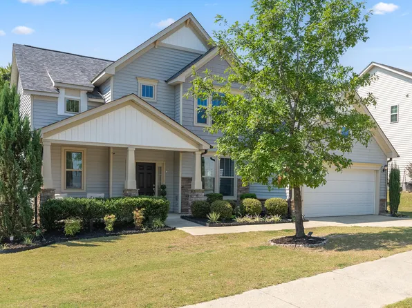 355 Clubhouse Dr, Youngsville, NC 27596