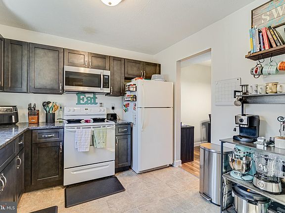 5th image of 44654 Scarlet Oak Ct