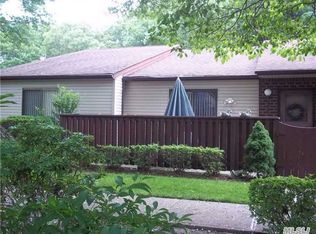 181 Birchwood Rd, Coram, NY 11727