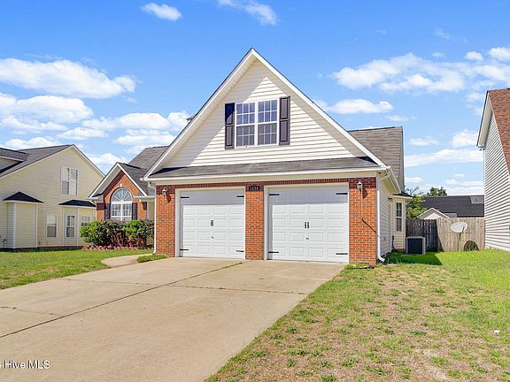 3rd image of 1238 Mingary Avenue