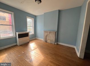 2035 W Oxford St, Philadelphia, PA 19121