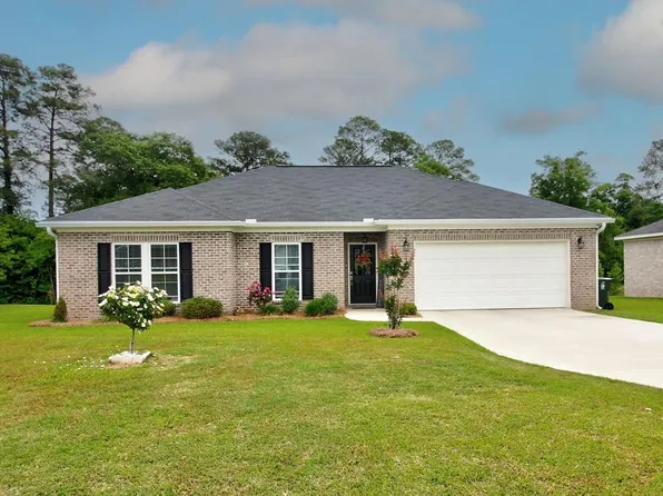 301 Pepperridge Rd, Dothan, AL 36301