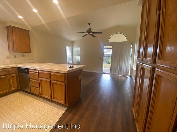 4th image of 6415 Canyon Creek Way