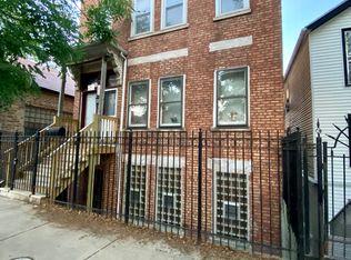 1813 W 21st St, Chicago, IL 60608