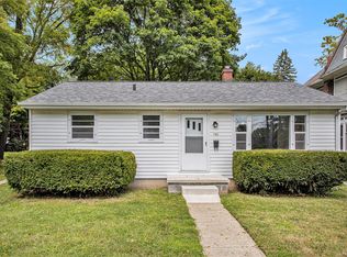 749 E Mansion St, Marshall, MI 49068