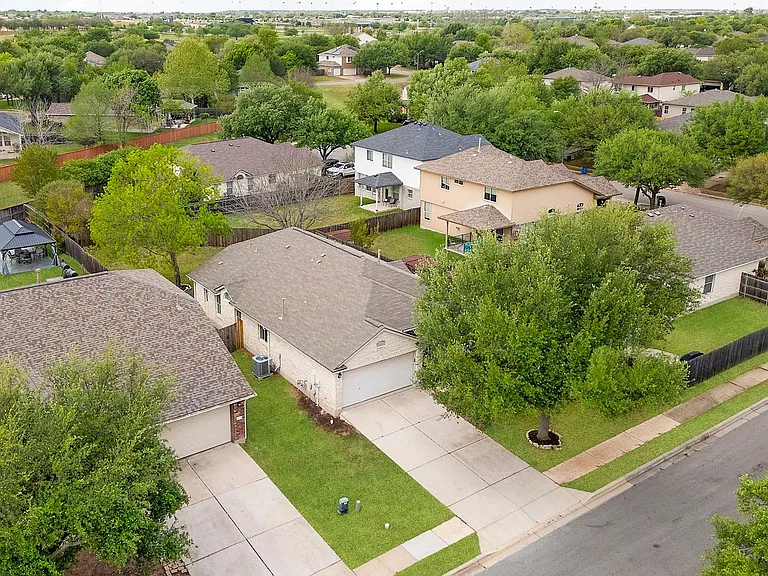 3408 Campanella Dr — Photo 31