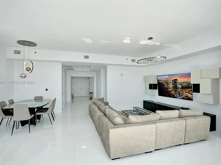 15811 Collins Ave #2701 — Photo 32