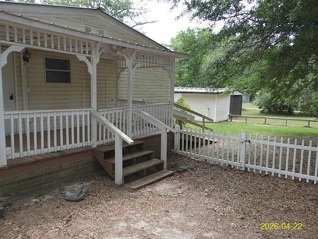 1st image of 1727 Arrowhead Dr